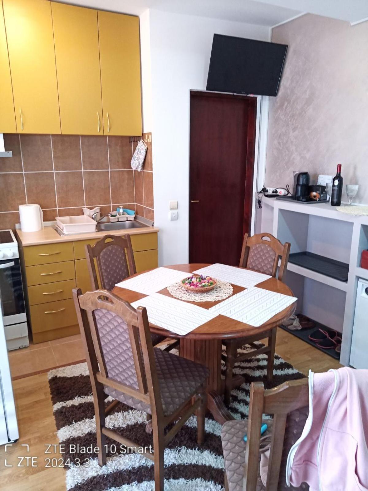 Apartmani Kris Златибор Экстерьер фото